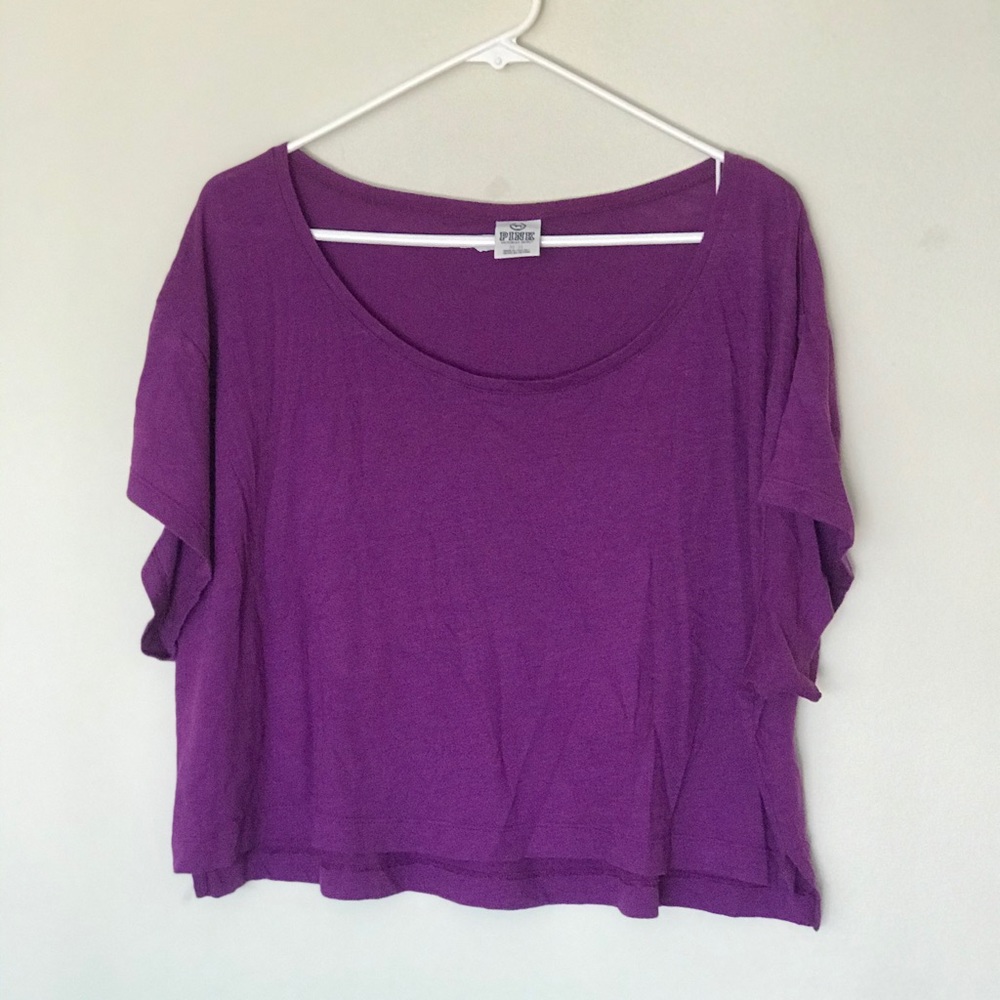 Victoria’s Secret flows Yoga top